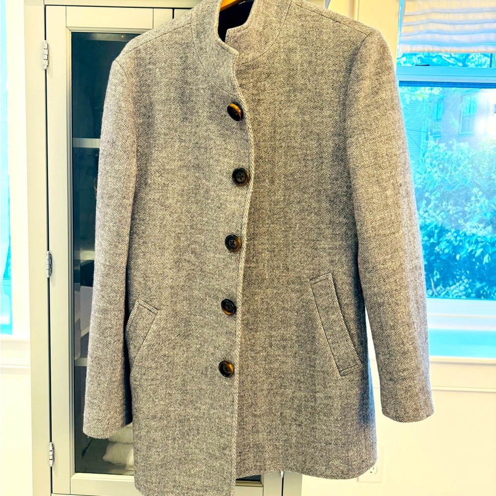 State & Liberty Grey Open Button Overcoat (size L) - mint condition!